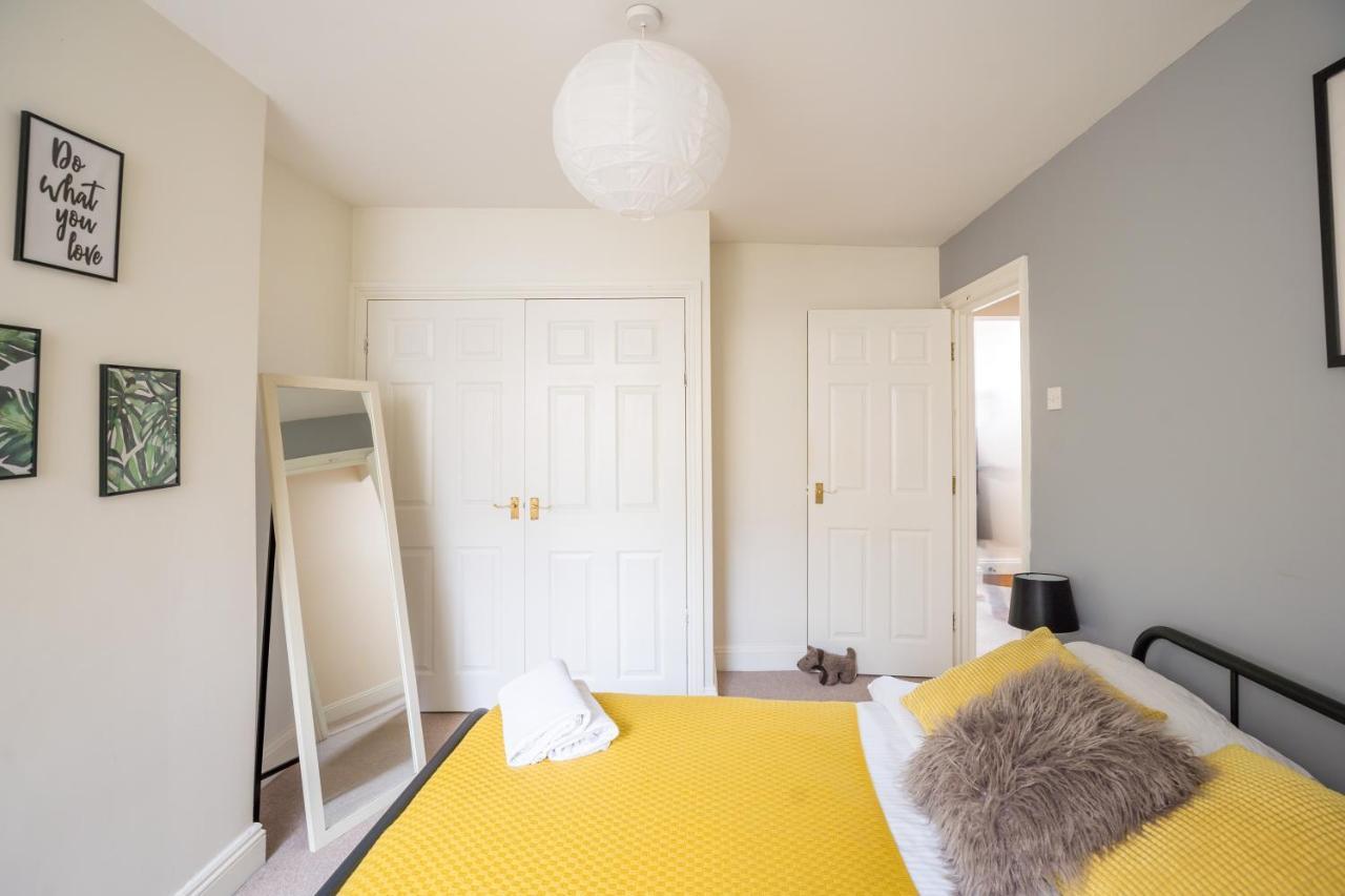 The Ella Fitzgerald - Modern 2 Bedroom Apartment, Super Close To City Centre Cardiff Exteriör bild