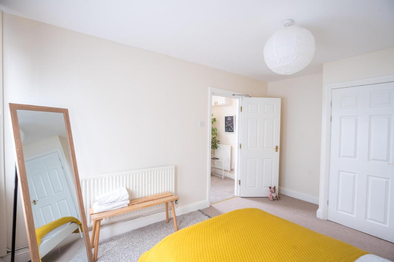The Ella Fitzgerald - Modern 2 Bedroom Apartment, Super Close To City Centre Cardiff Exteriör bild