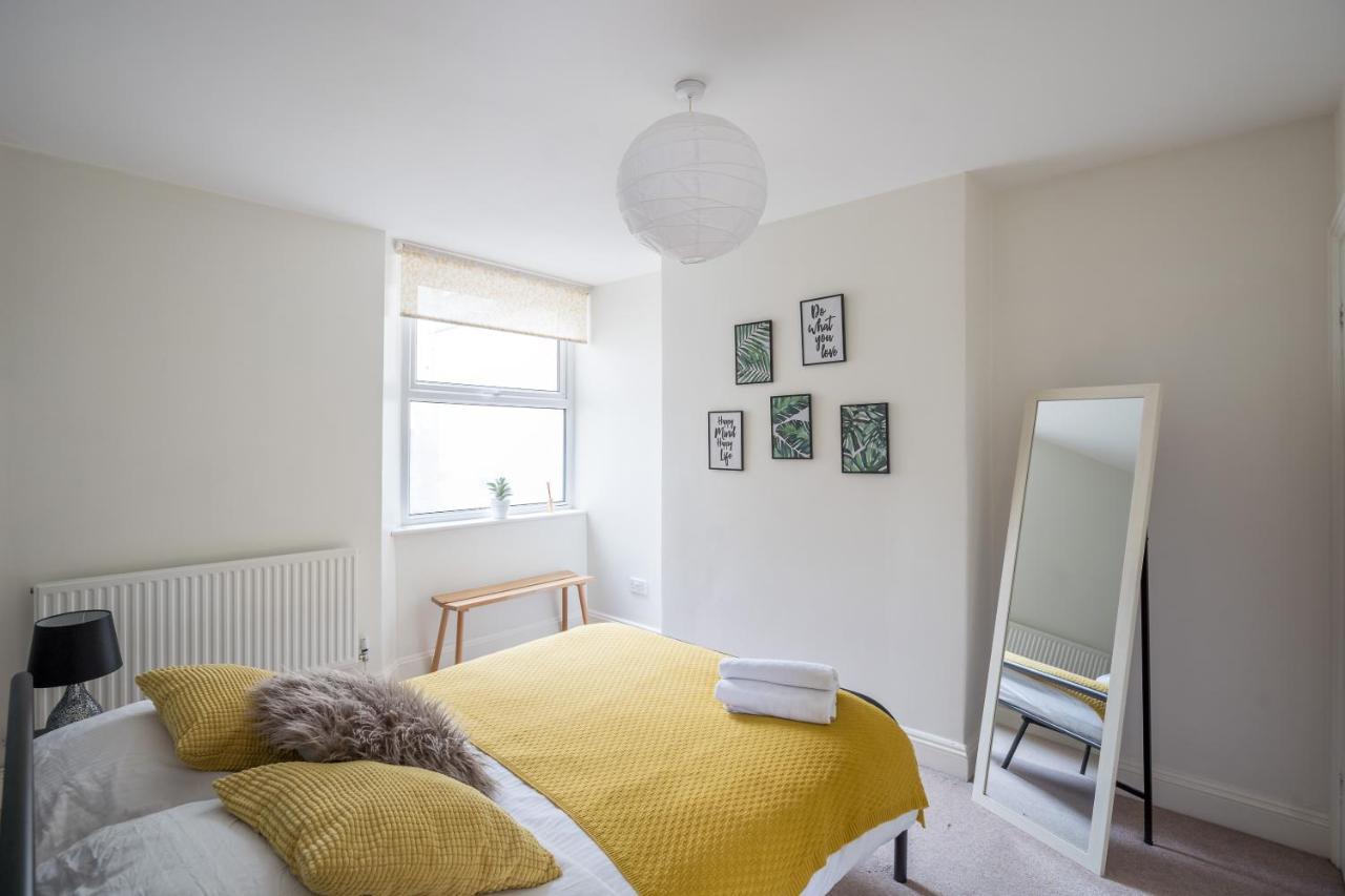 The Ella Fitzgerald - Modern 2 Bedroom Apartment, Super Close To City Centre Cardiff Exteriör bild